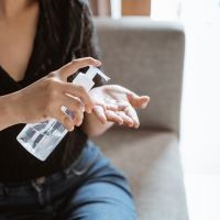 Igiene Sicura con Gel Igienizzanti Mani su Magmaprofumi: Pulizia Efficiente per Mani Fresche e Protette